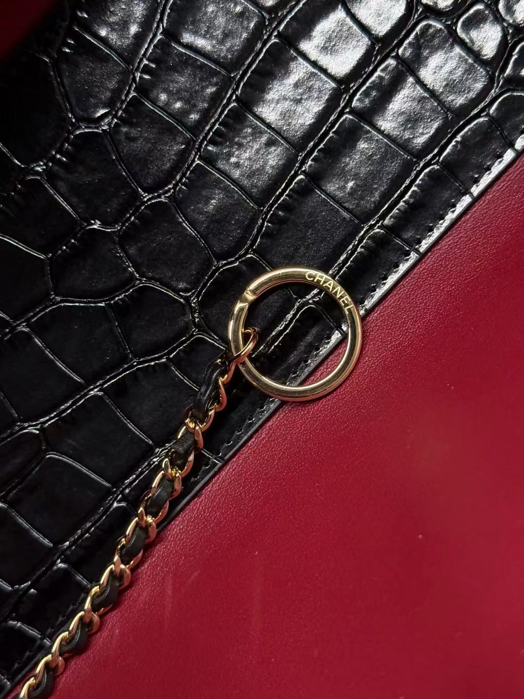 CC 2026 Small Shopping Bag 39cm Black Crocodile Embossed Calfskin GHW