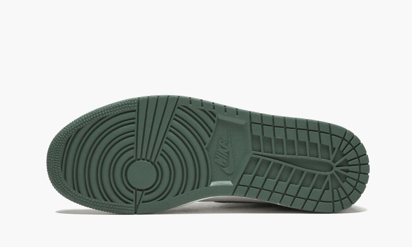 Air Jordan 1 Retro High OG Clay Green Sneakers - Style Staple