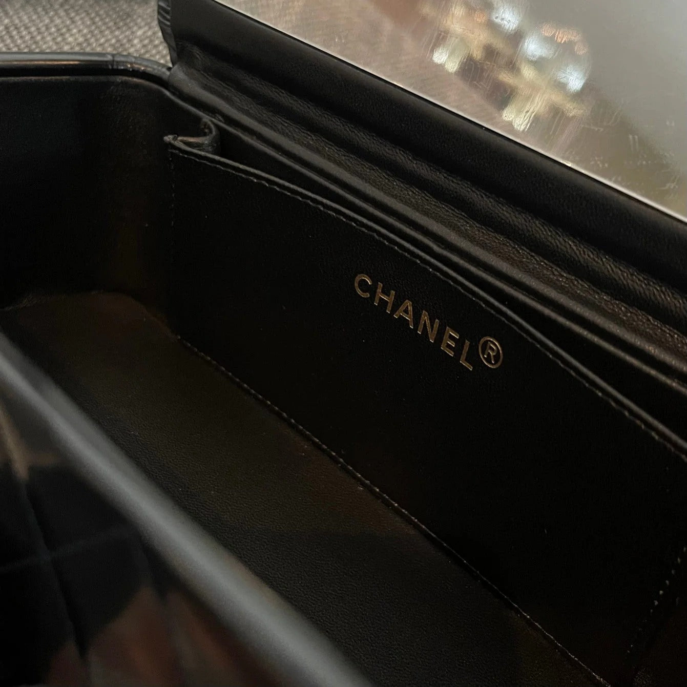Chanel 2026 Vintage Large Rectangular Box Vanity Case 22cm Patent Calfskin