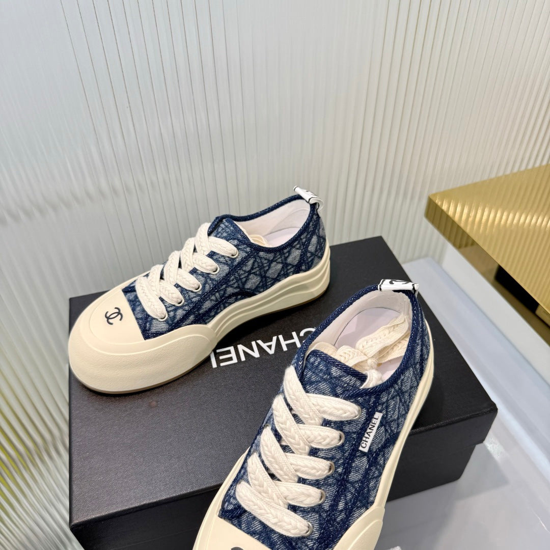 CC 26s Biscuit Shoes Blue White Sheepskin Denim 927710