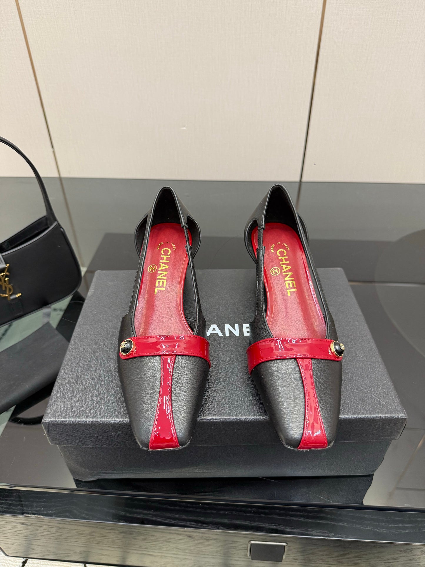CC 26P Slingback 5cm Red Black Lambskin Patent Leather 791607