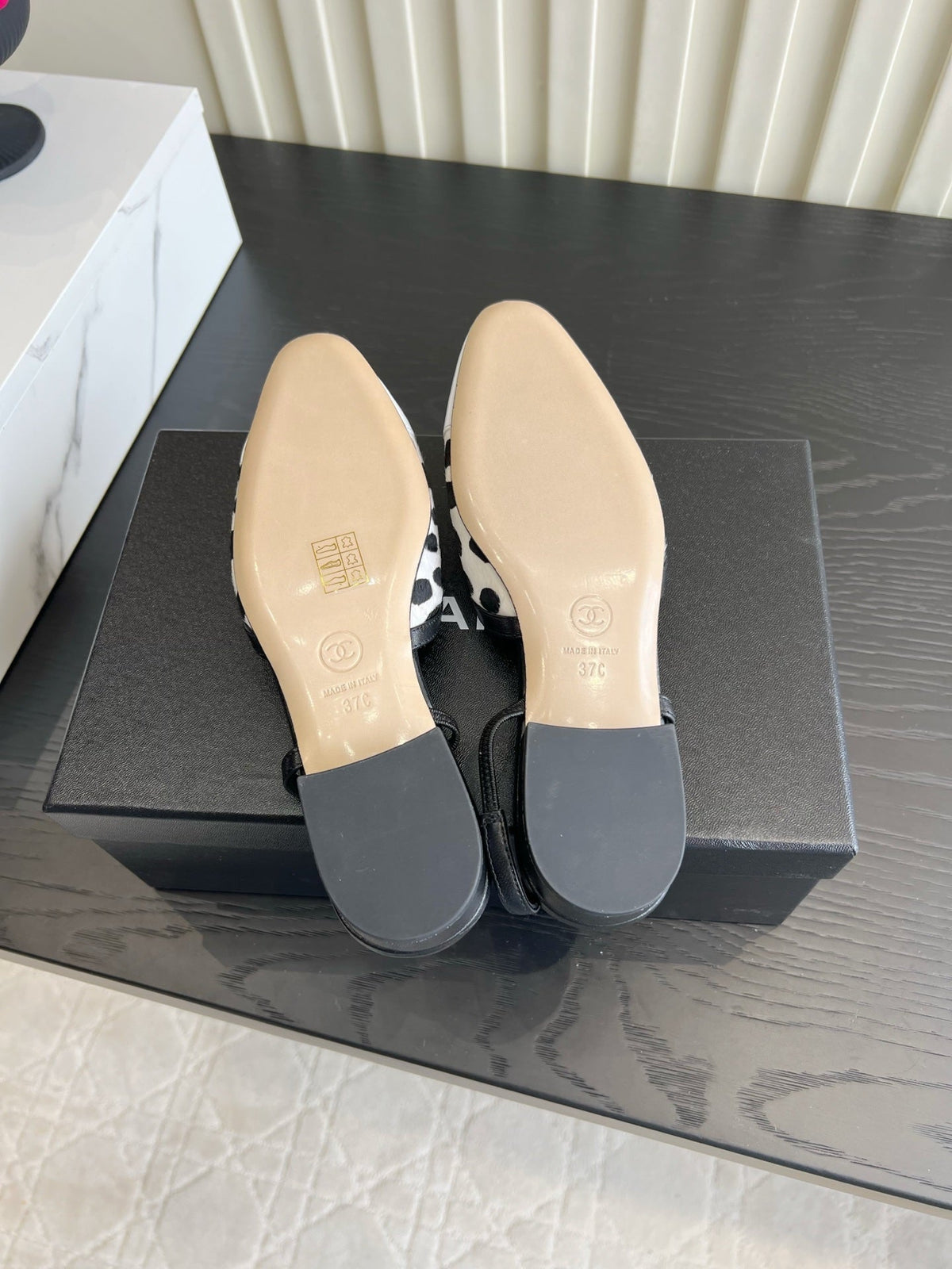 CC 26s Slingback Black White Horsehair 850770