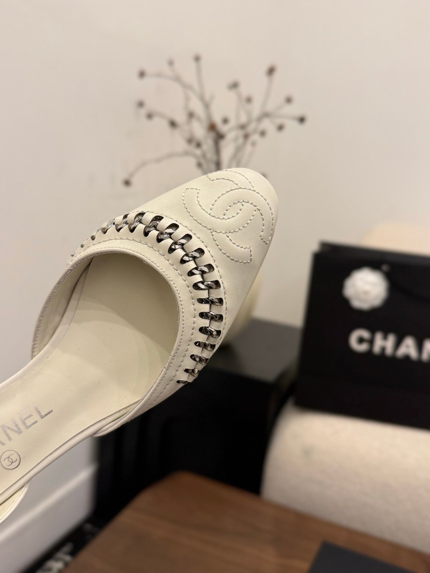 CC 2026 SlingBack Flat Braided Chain White Calfskin 676193
