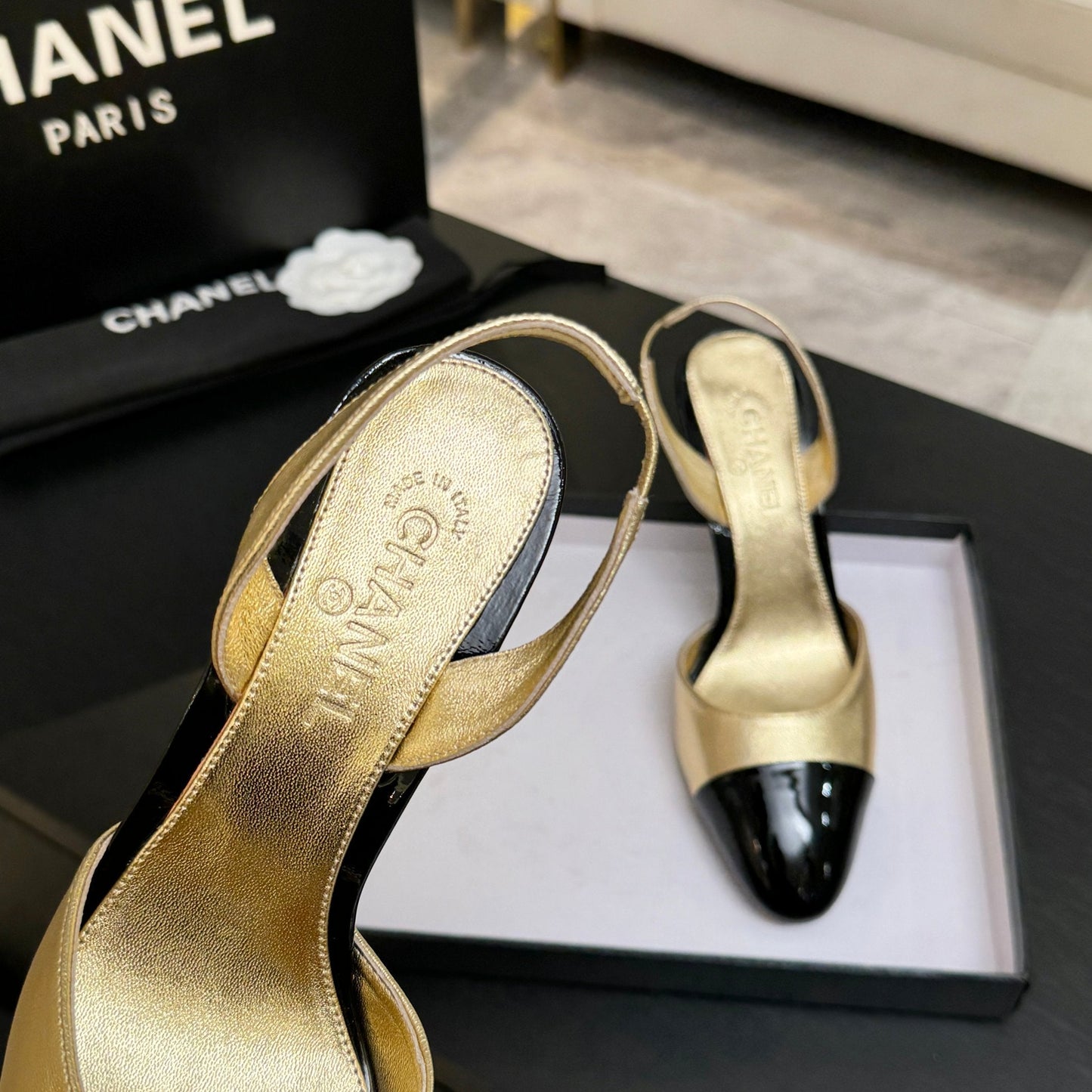 CC Métiers d’art 2026 Slingbacks 8.5cm Gold Leather 847283