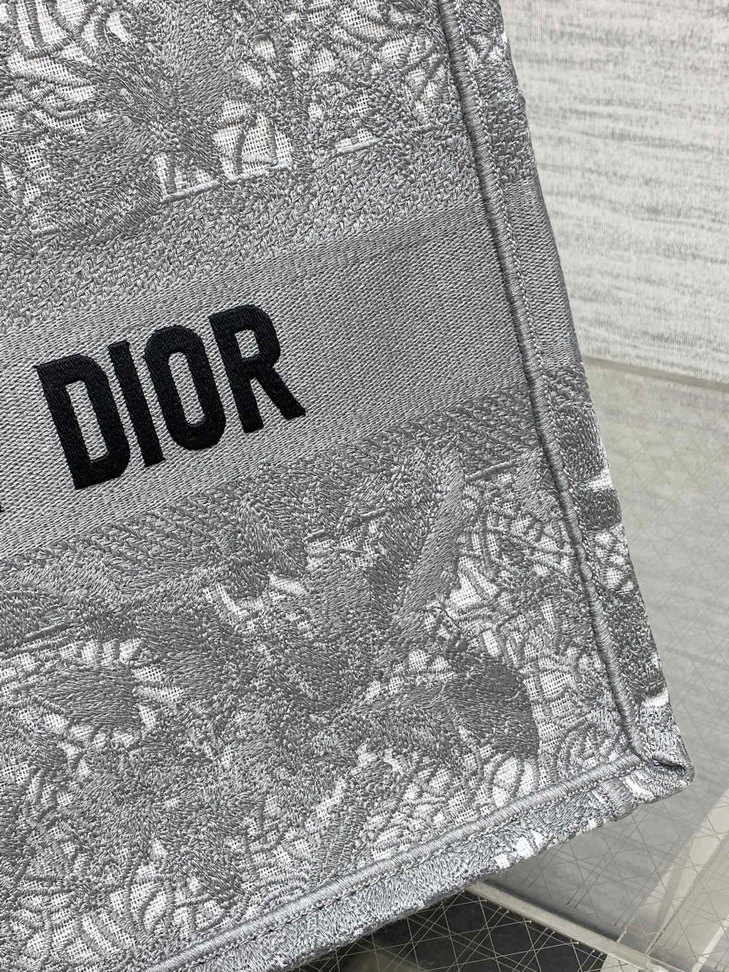CD Medium Dior Book Tote Scotland’s National Flower Pattern Grey Cotton