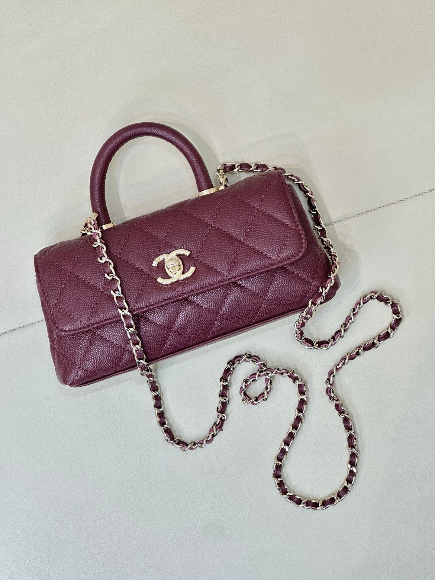 CC 5285 Coco Handle Bag 25cm Burgundy Caviar Leather
