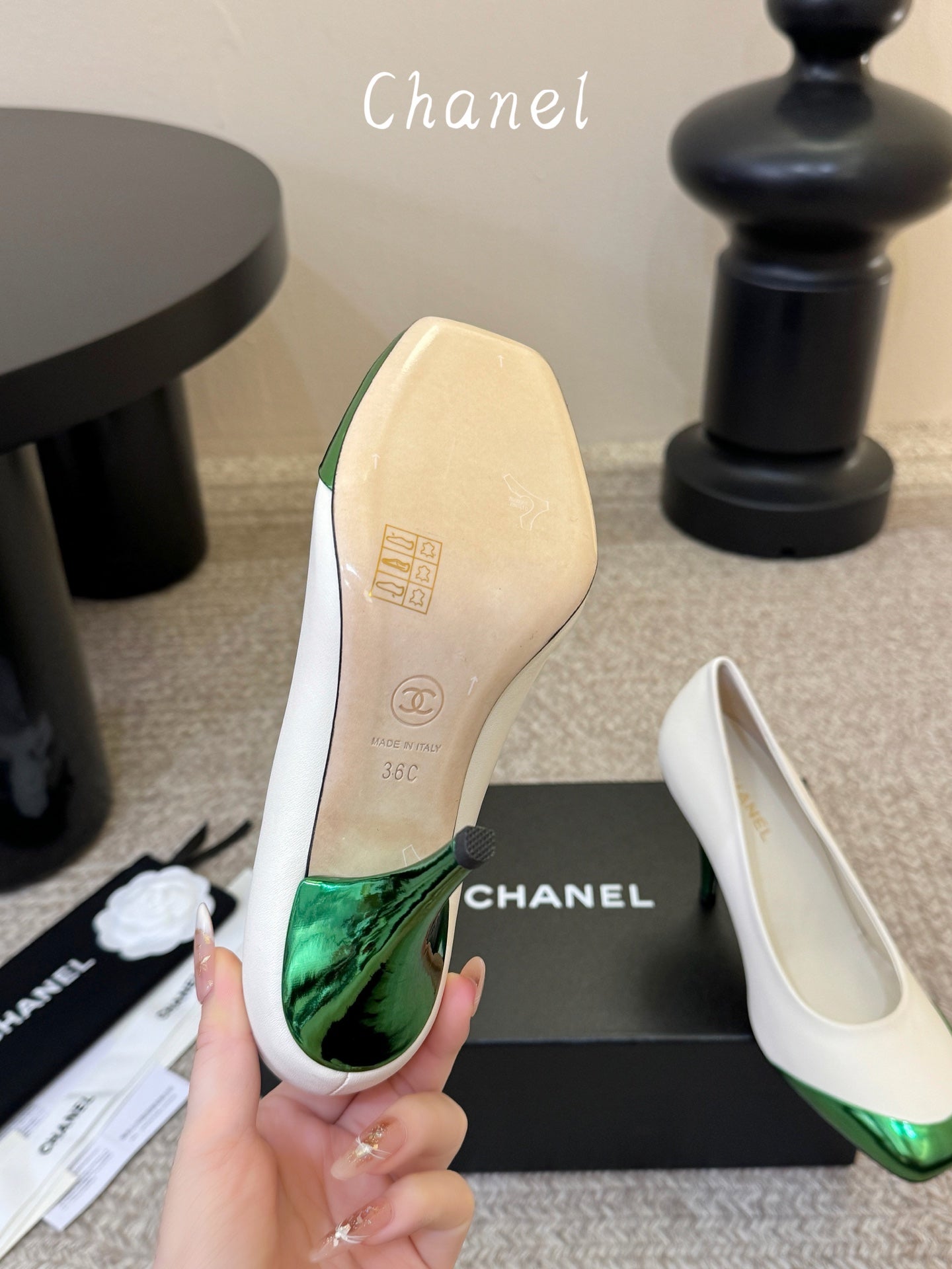 CC 26s Square Toe Pump White Green Sheepskin 835676