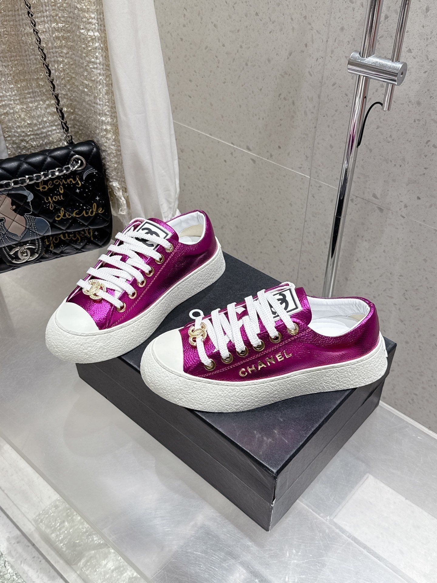CC Sneaker Purple cowhide 204665