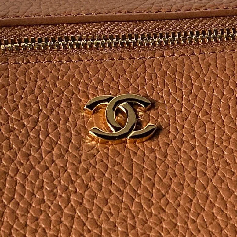 Chanel 2026 Vanity Bag 19.5cm Grained Calfskin