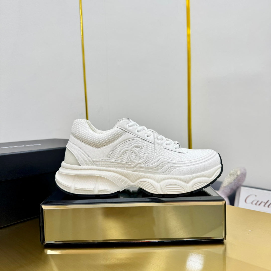 CC Logo Sneakers White Suede Fabric 927346