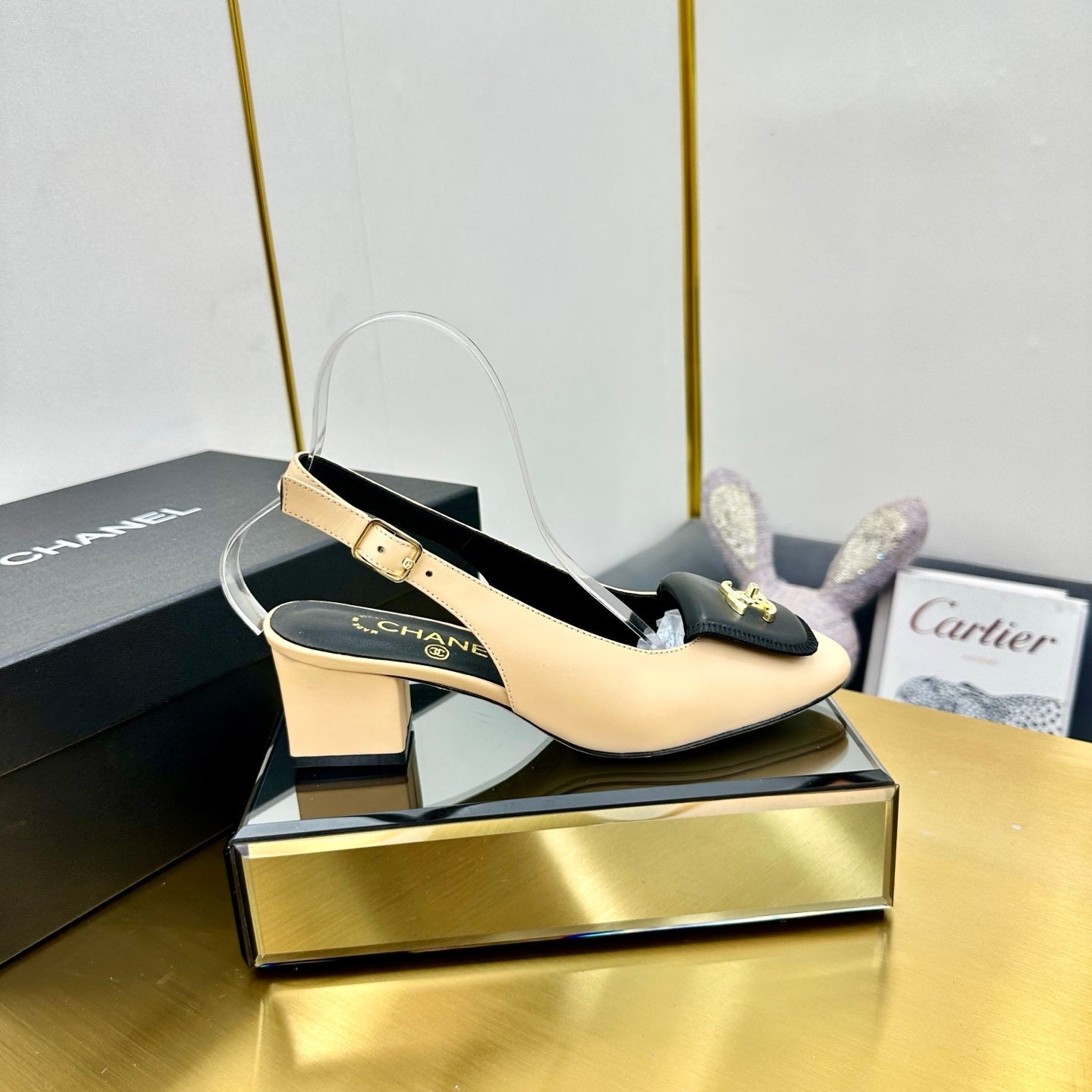 CC Slingback 25s In Beige Mix Black Calfskin With Gold Hardware