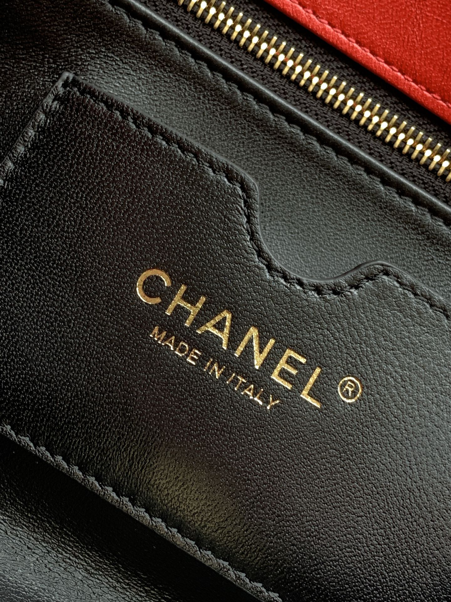 CC 26X Handbag 26cm Red Calfskin