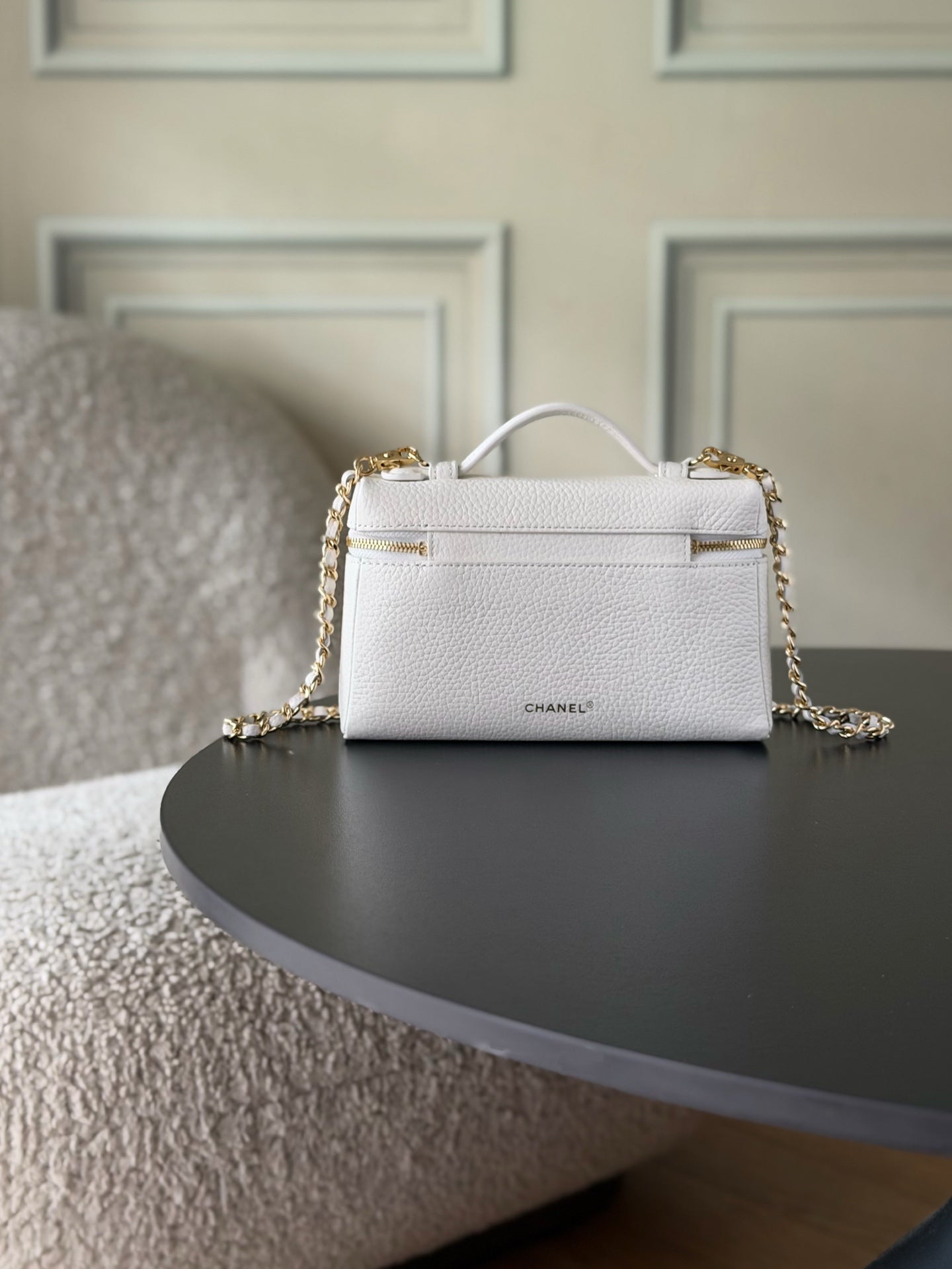 CC 26s Vanity Bag 19.5cm White Cowhide