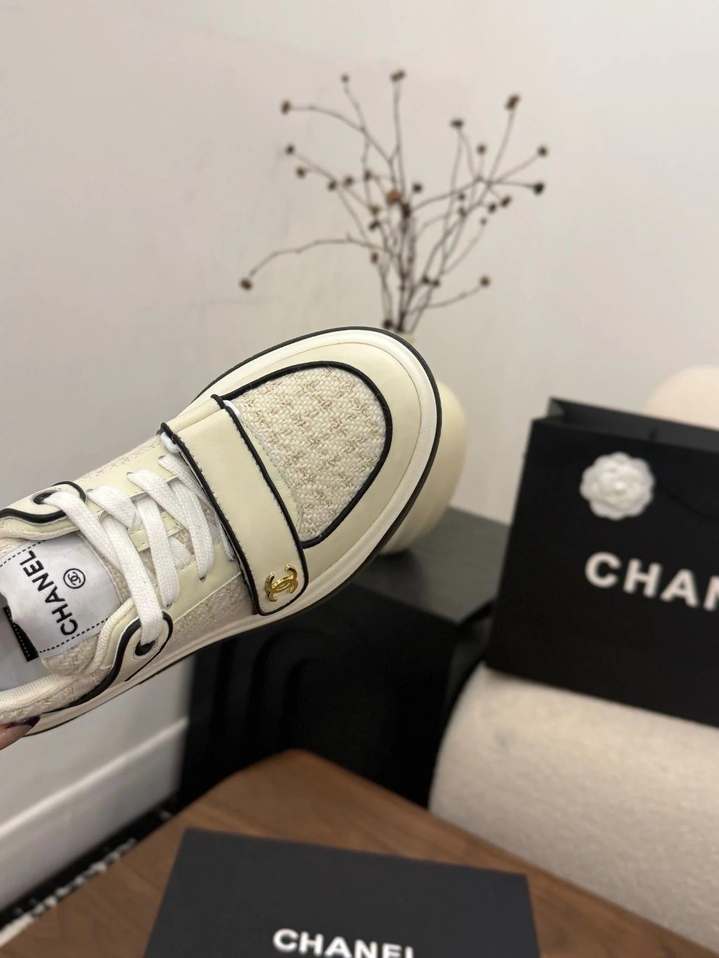 CC 26s Casual Sneaker Cream Tweed Leather 183600