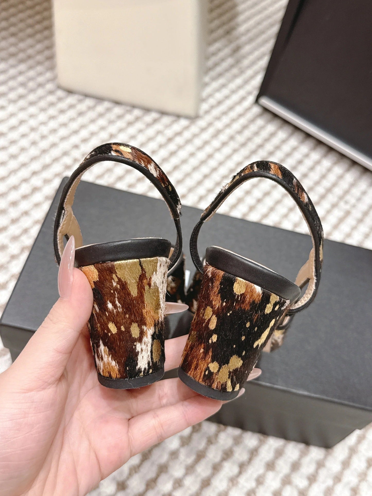 CC 26s Slingback 65 Black Brown Leopard Leather 652654