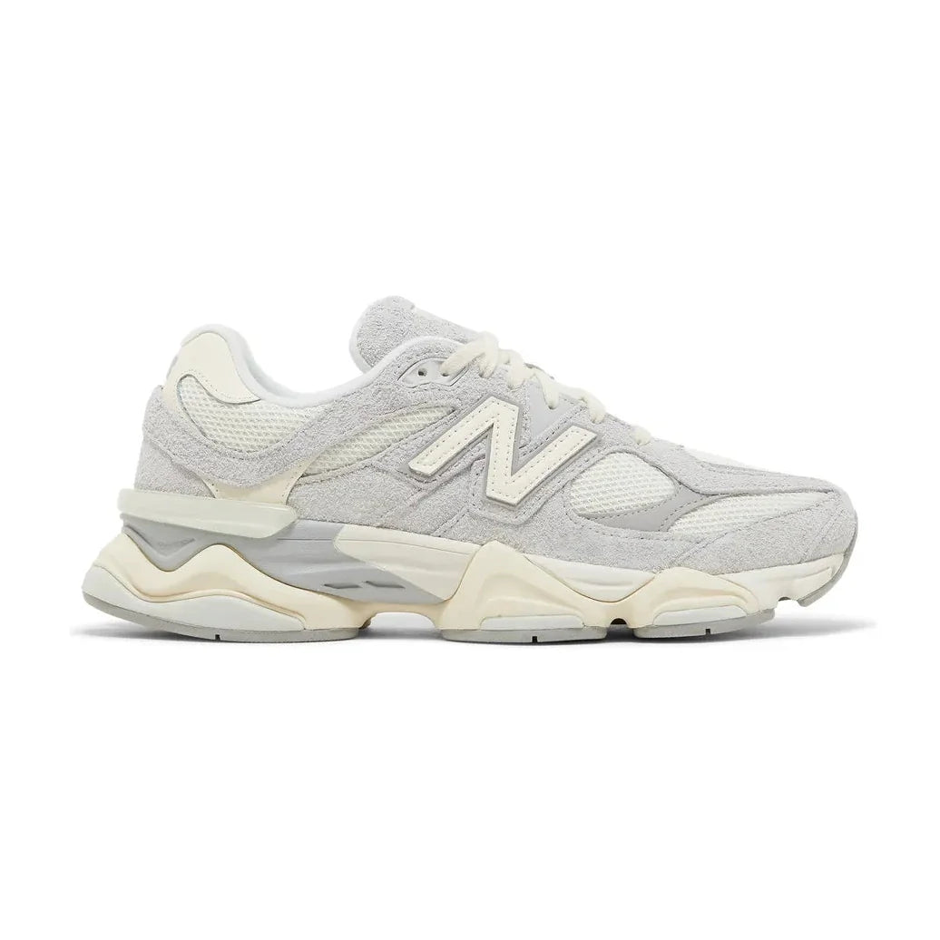 9060 'Quartz Grey'