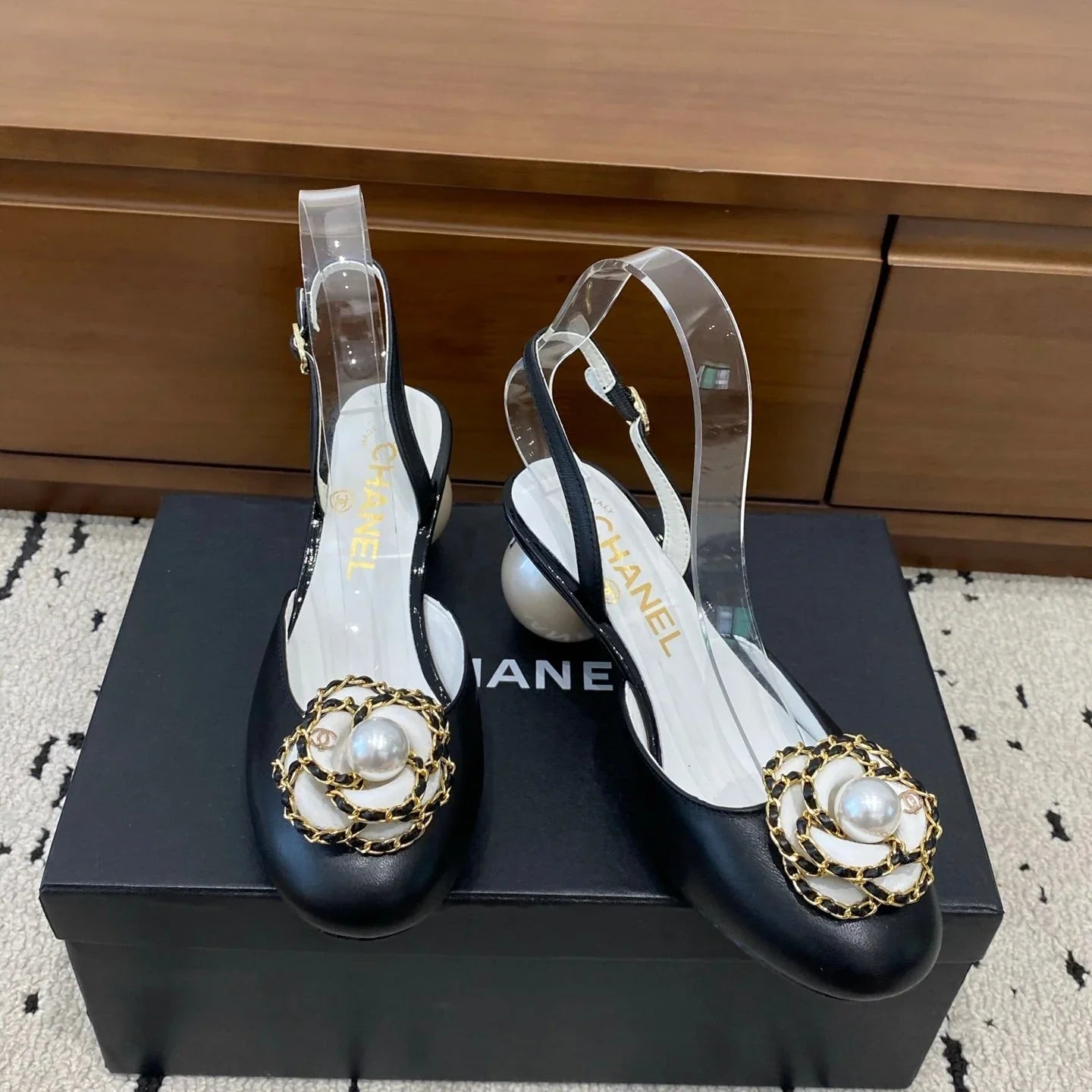 Chanel 26 Round Toe Pearl Heel 50 Shoes Black in Cowhide 729340