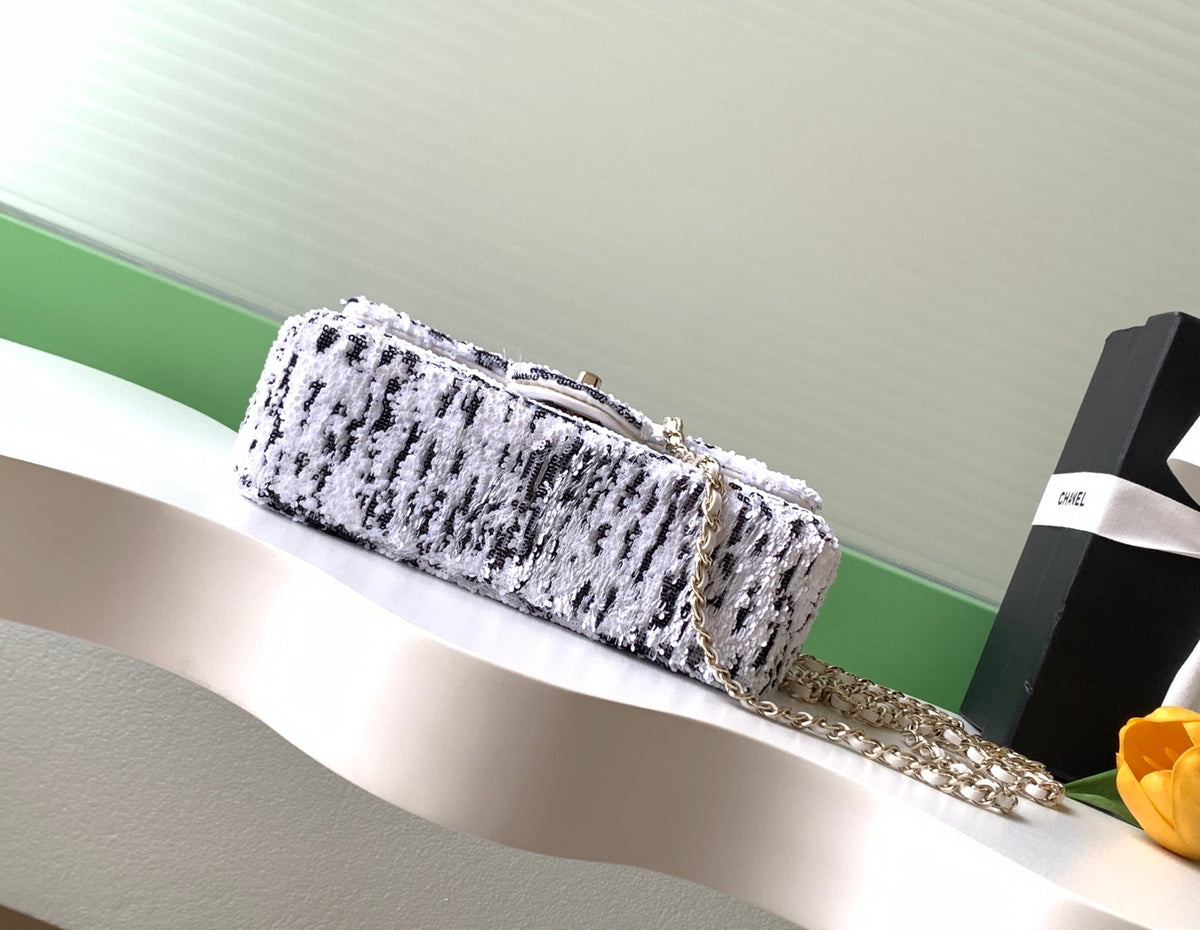 CC Flap Bag 21cm Black White Sequin Gold Hardware 157767