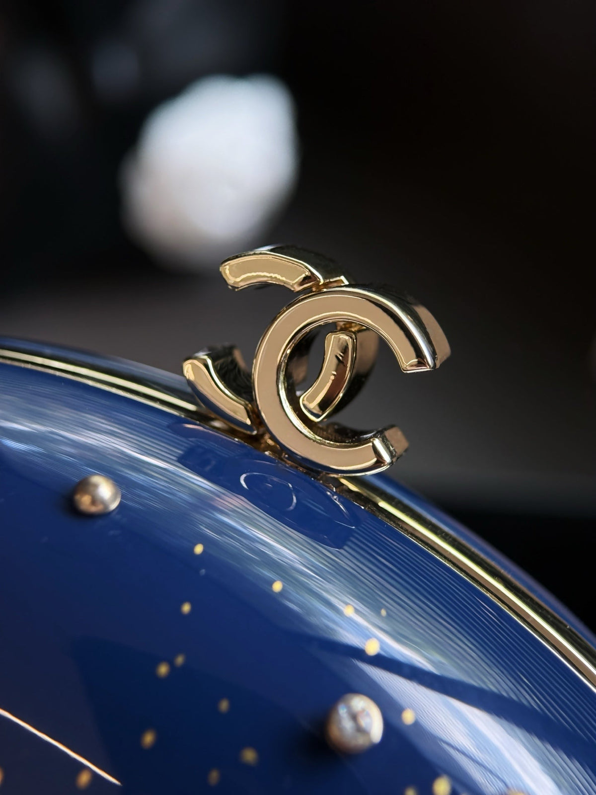 CC 26S Constellation Minaudière 14cm Dark Blue Acrylic & Gold-Tone Metal