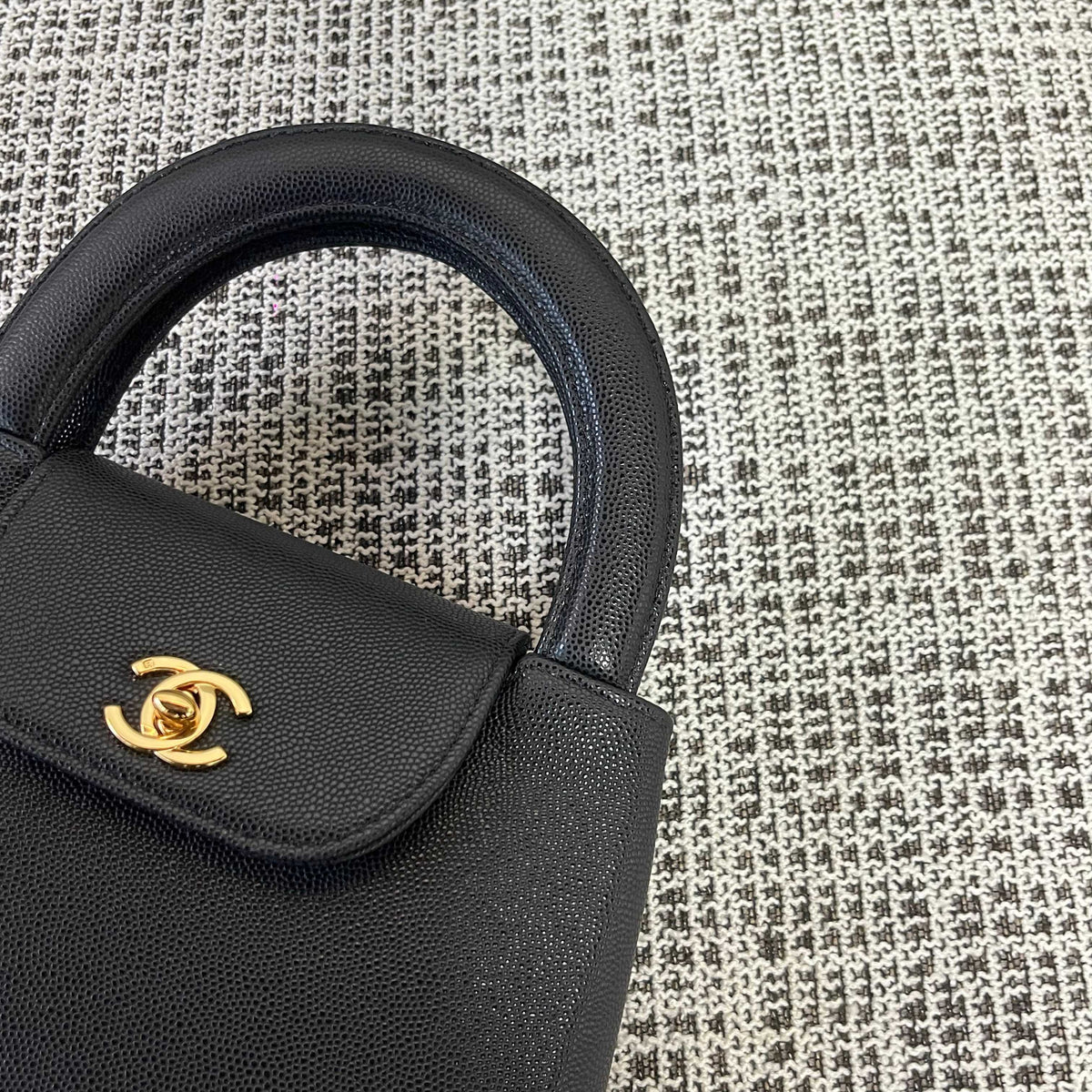 CC Vintage Mini Kelly Handbag 25cm Black Caviar Leather