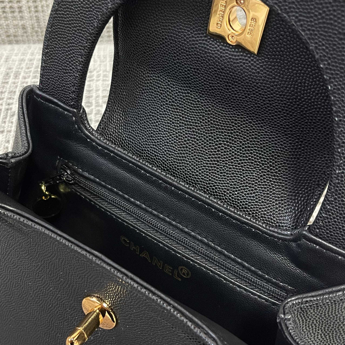 CC Vintage Mini Kelly Handbag 25cm Black Caviar Leather