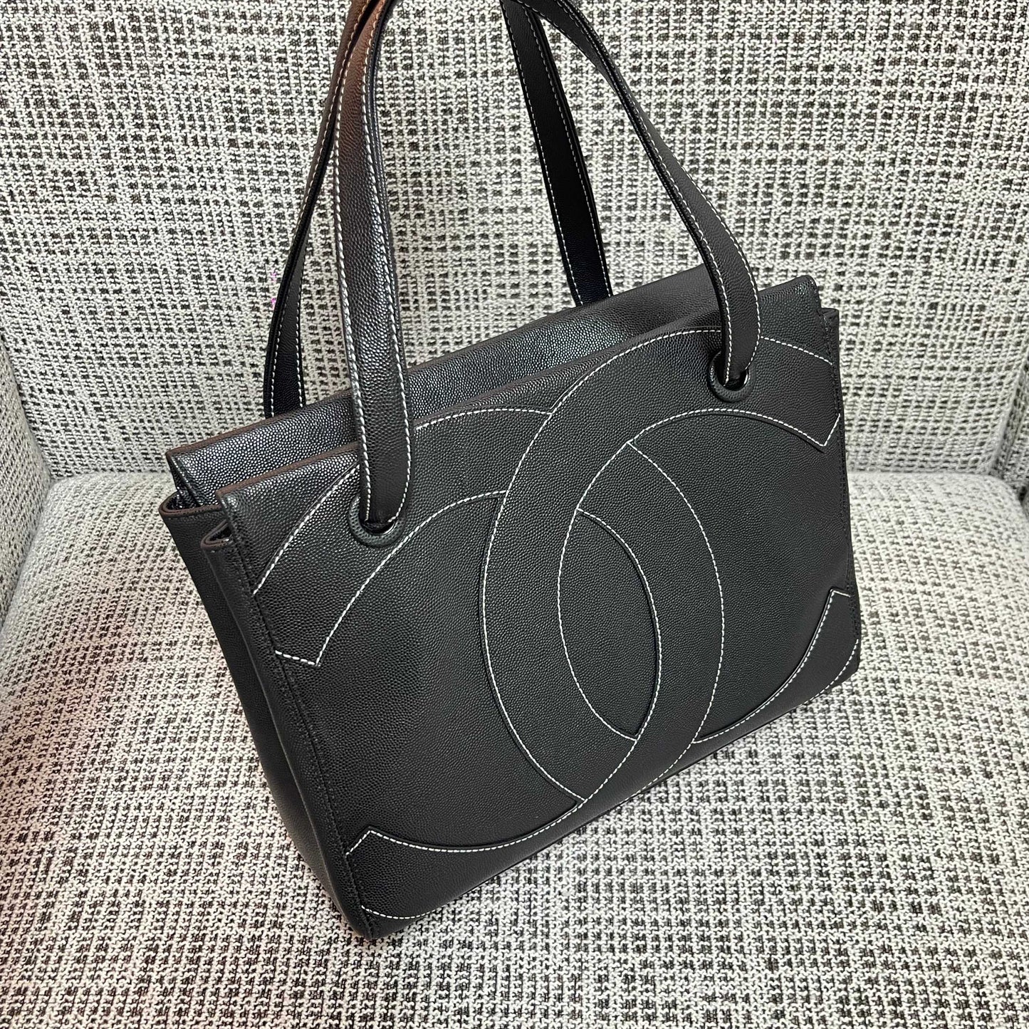 CC Vintage Contrast Stitch Tote Bag 29cm Black Caviar Leather