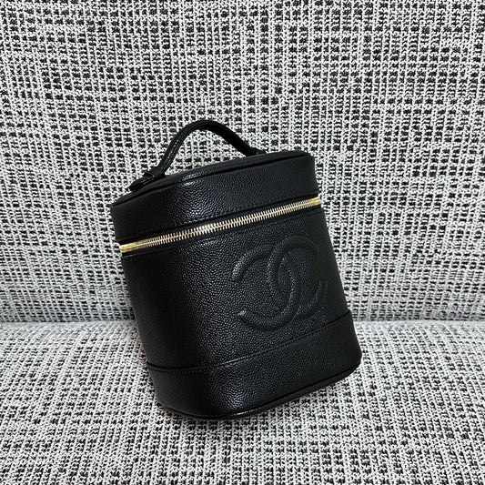 CC Vintage Vanity Bag 17.5cm Black Caviar Leather