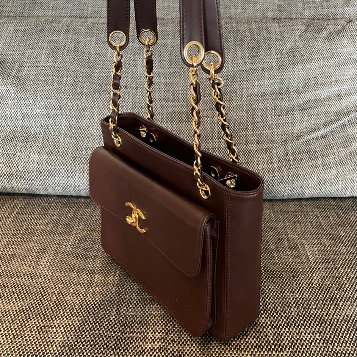 CC Vintage Turn-Lock Tote Bag 26cm Burgundy Leather