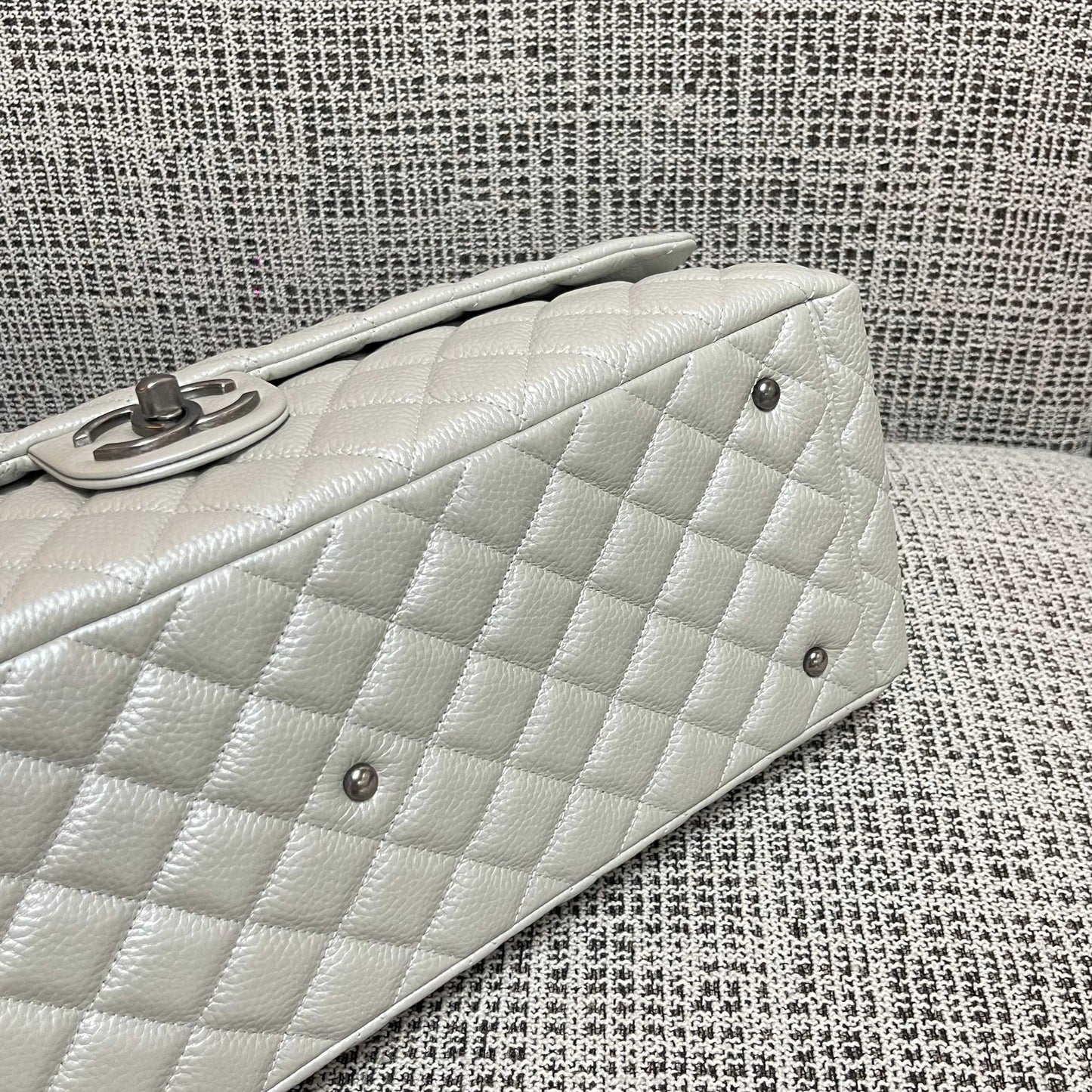 CC Classic Flap Bag 46.5cm Pearl White Caviar Calfskin Leather SHW