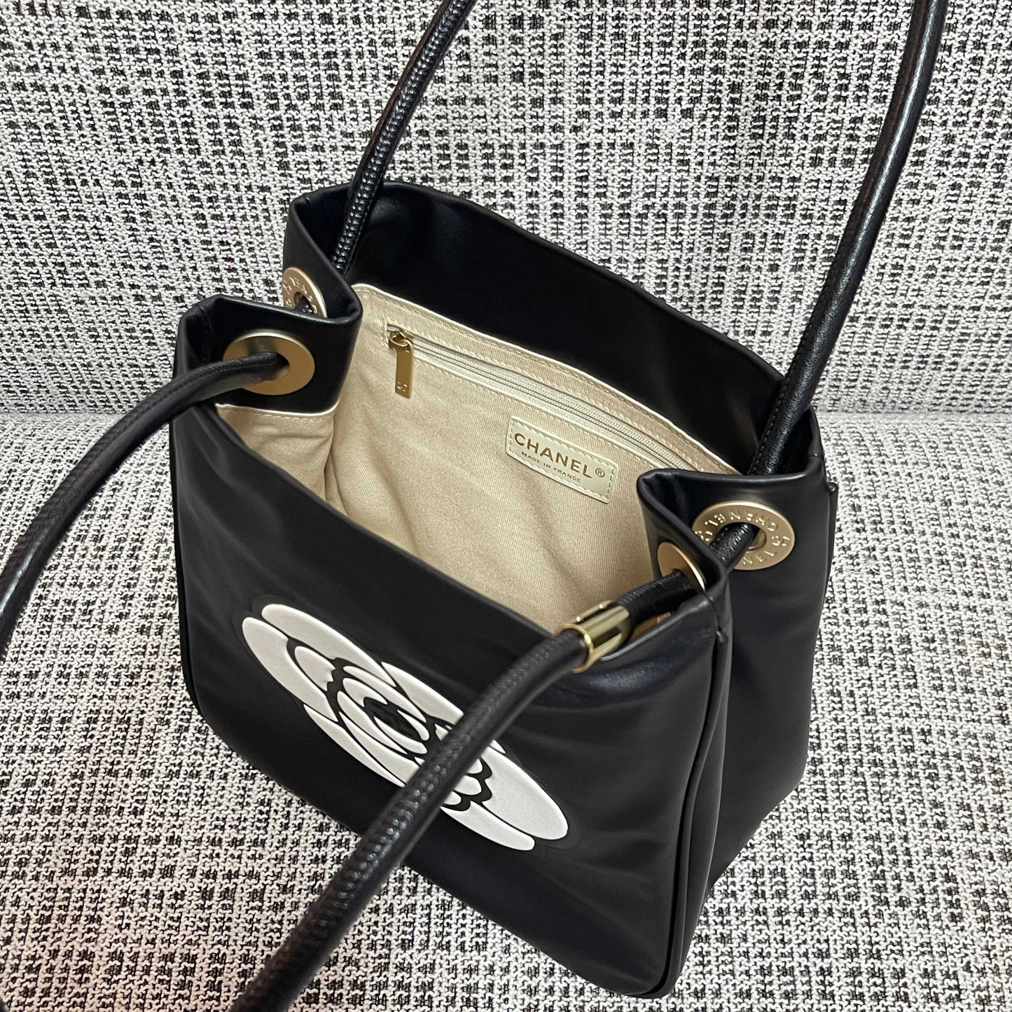 CC Vintage Tote Bag Embossed Camellia 25cm White Lettering Black Calfskin