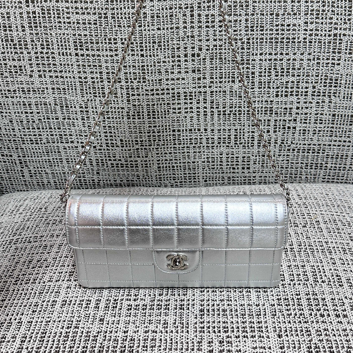 CC East-West Flap Bag 26cm Silver Lambskin