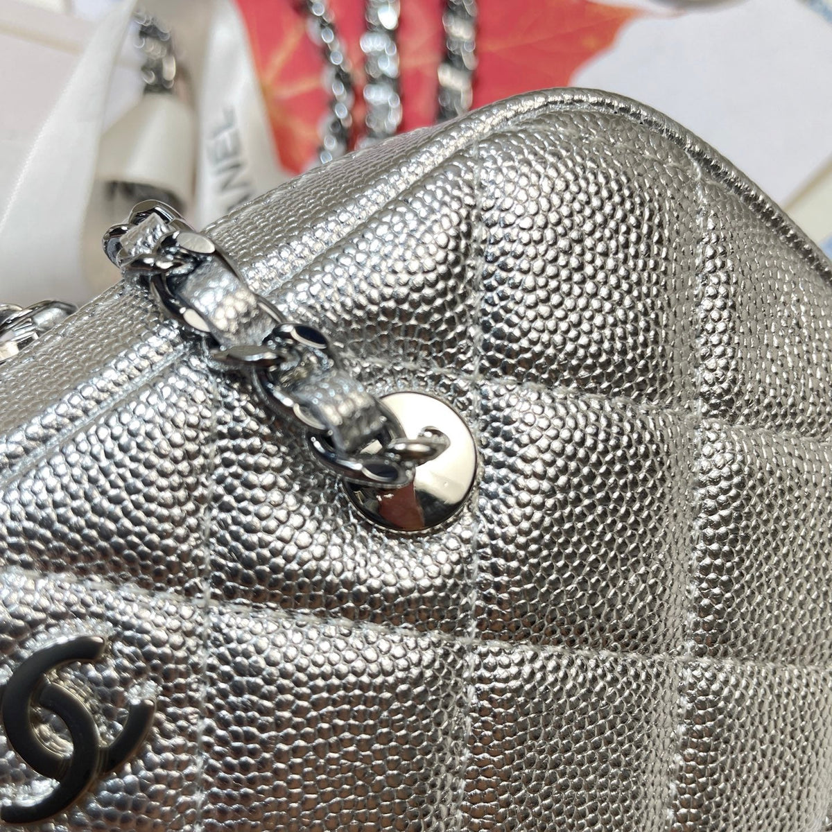 CC 26P Bowling Bag Chain Strap 19.5cn Silver Metallic Caviar Cowhide