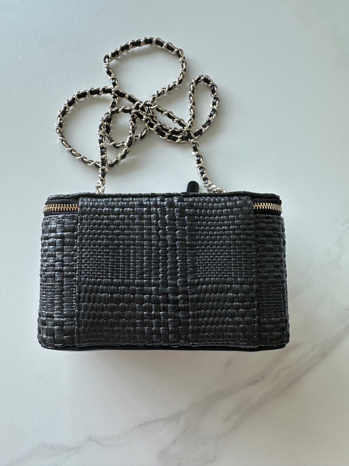 CC Vanity Clutch With Chain 18.5cm Black Raffia & Lambskin 292225