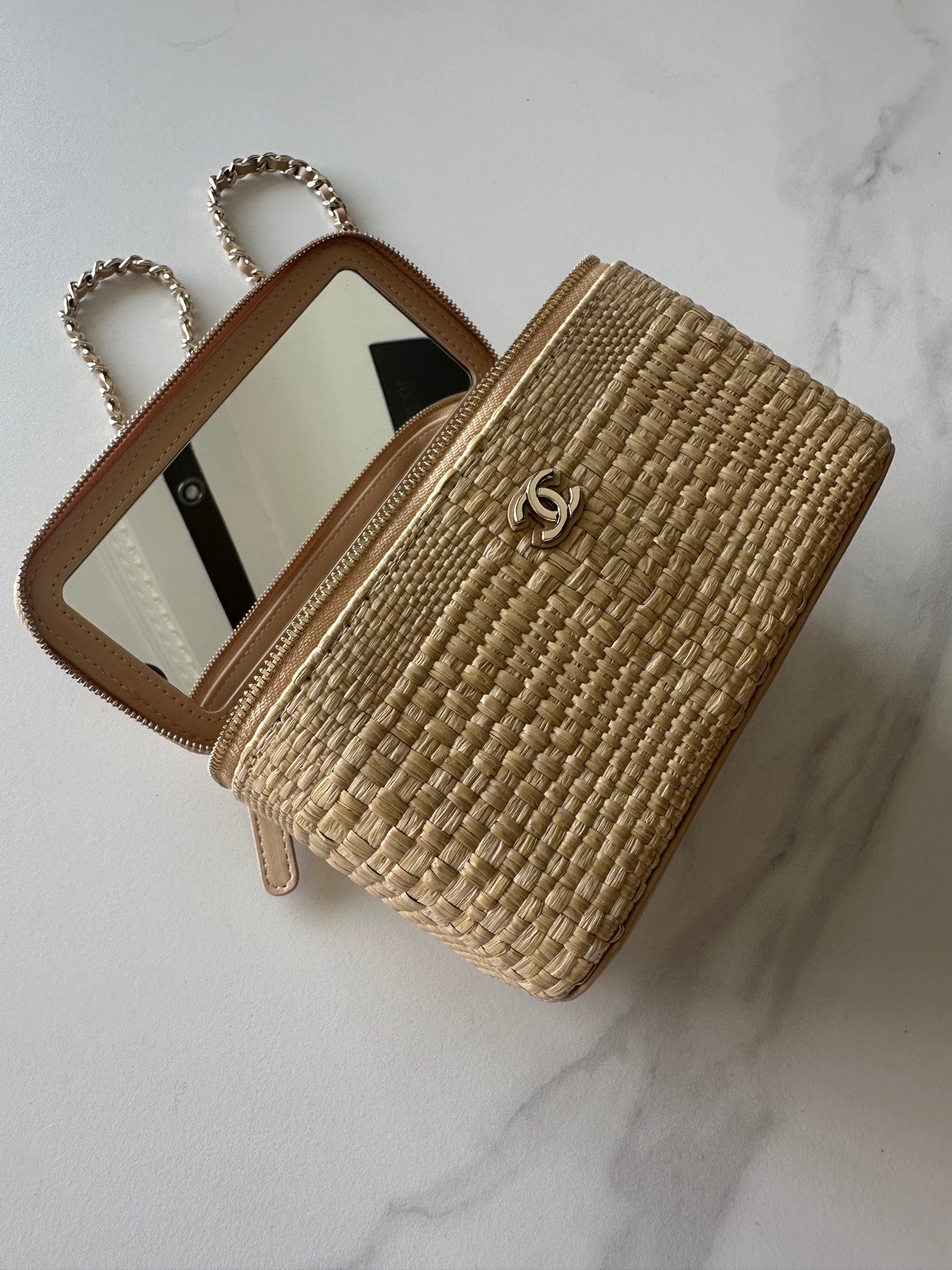 CC Vanity Clutch With Chain 18.5cm Beige Raffia & Lambskin 292226