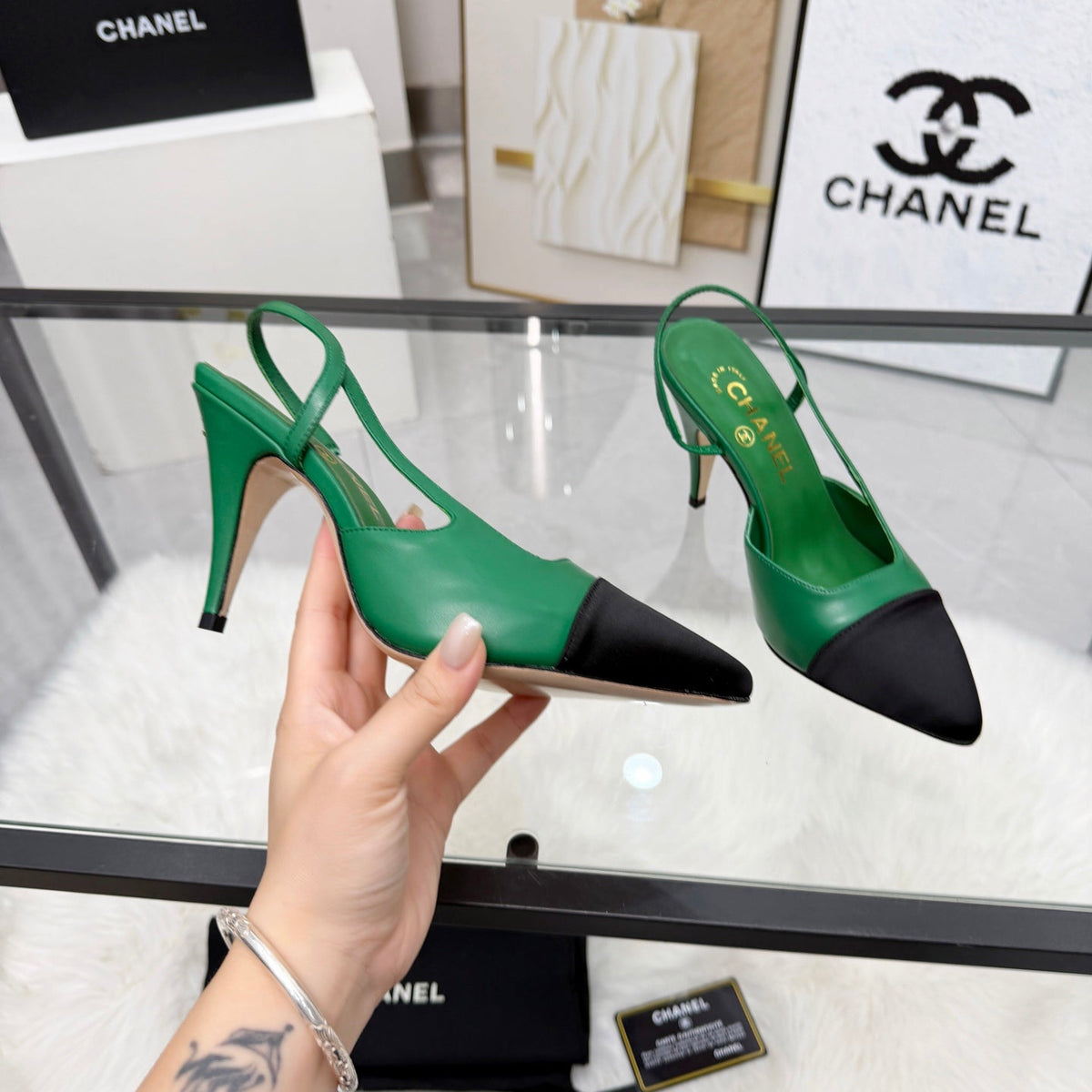 CC Slingback Pumps Green Cowhide Leather 873847