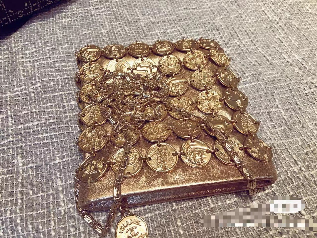 CC Paris-Greece Medallion Crossbody Bag 19 Gold Lambskin Leather