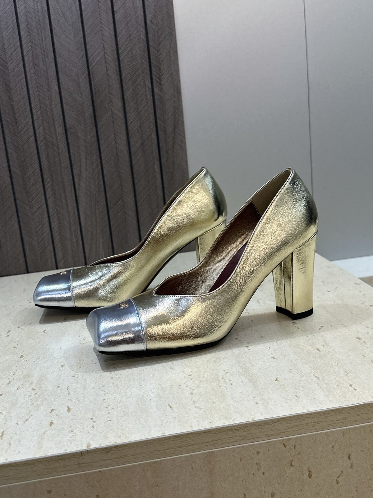 CC Square Toe Block Heel Pumps 90mm Gold Metallic Patent Leather 896864