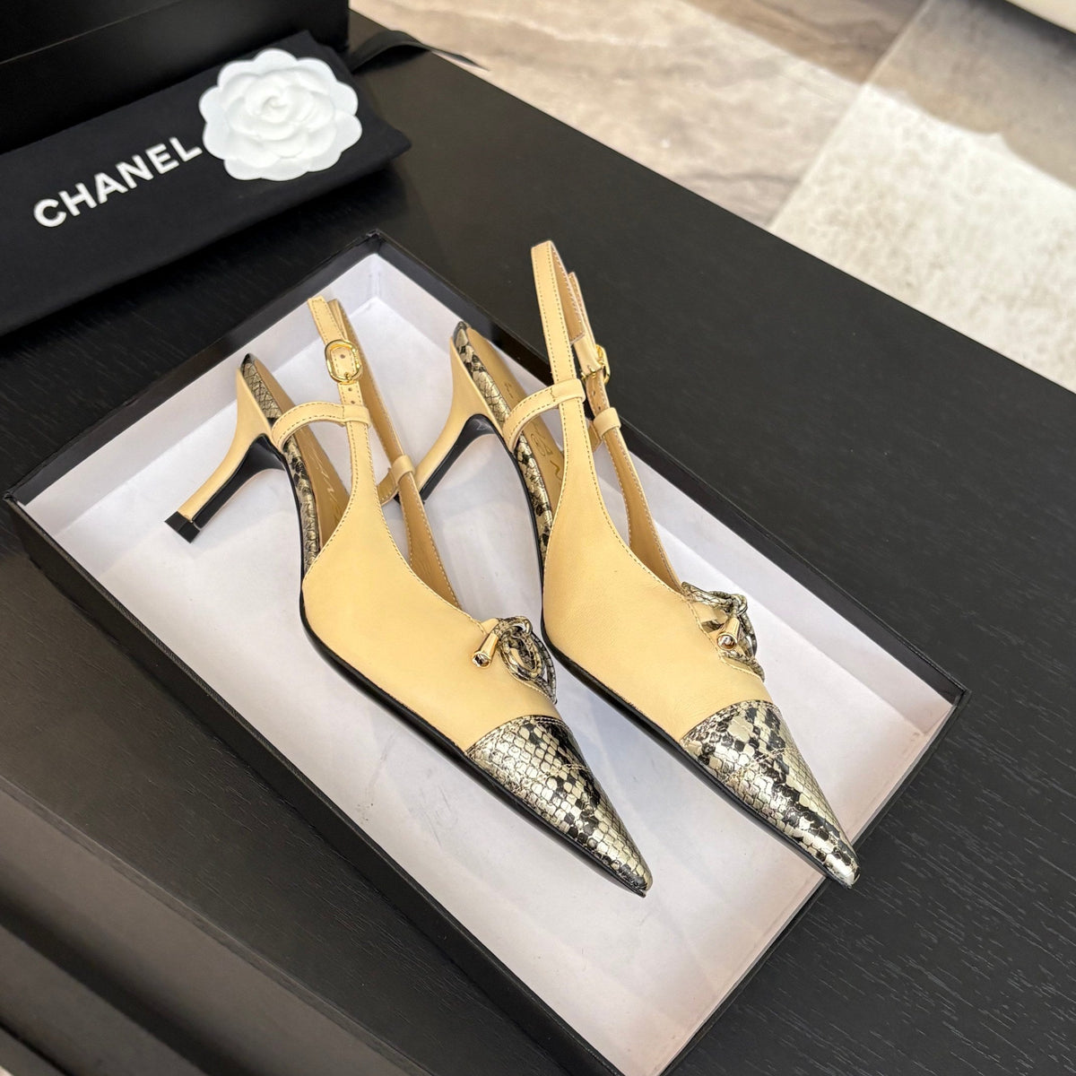 CC Snake Print Cap Toe Bow Slingback Pumps 6.5cm Beige Leather 912931