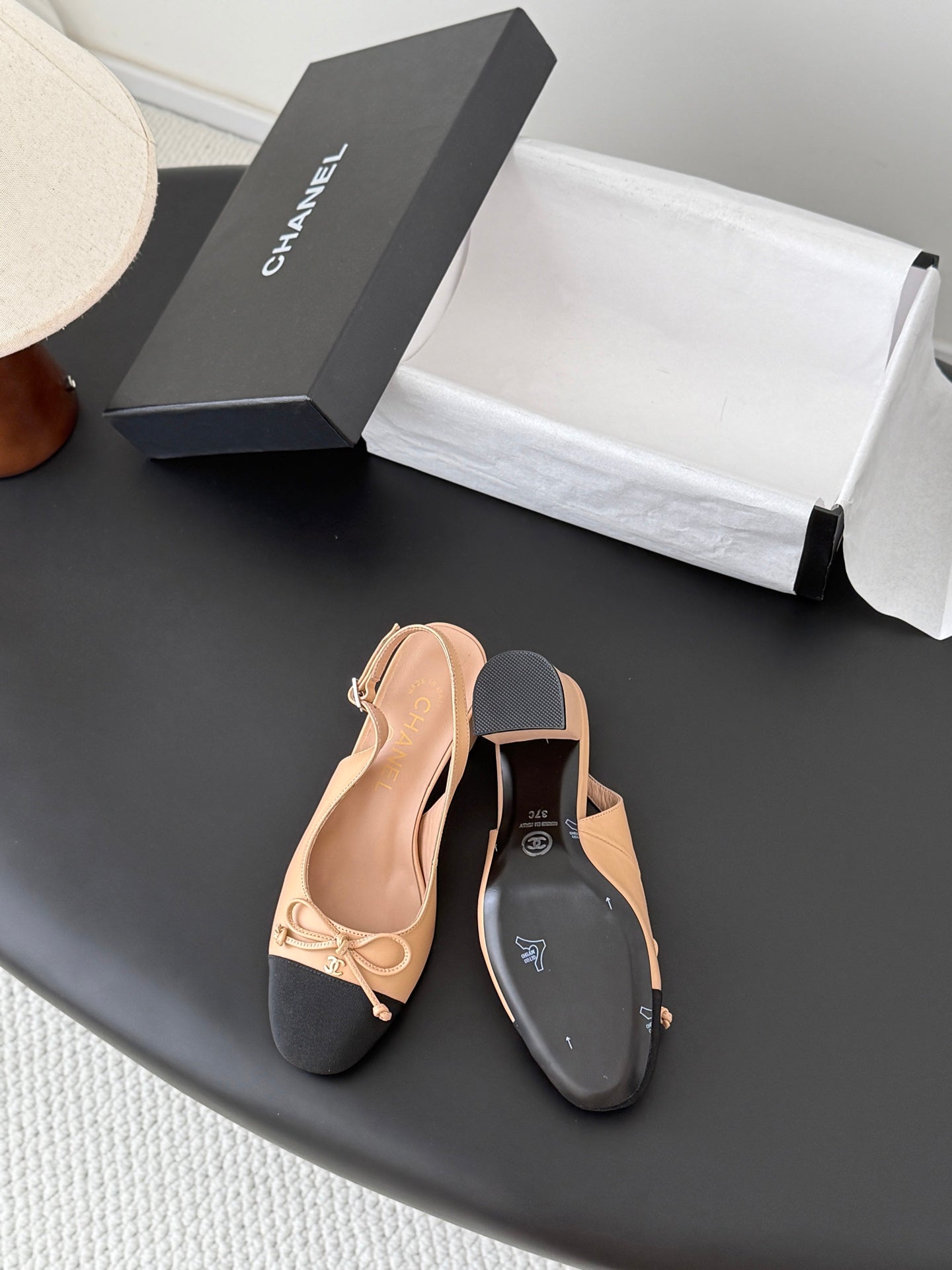 CC Square Toe Slingback Pumps Black Beige Leather 915052
