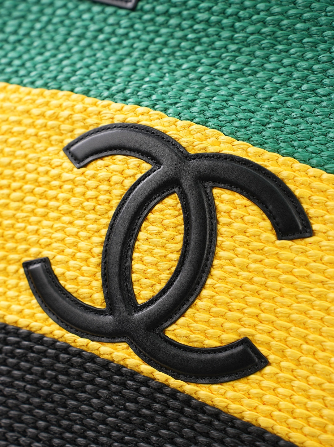 CC Coco Beach Maxi Shopping 58cm Bag Green Yellow Black Braided Raffia 162468