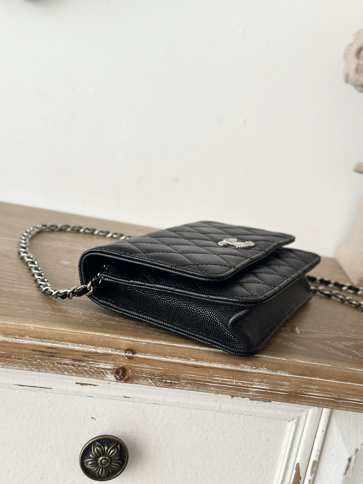 CC WOC 19cm Black Caviar Silver Hardware