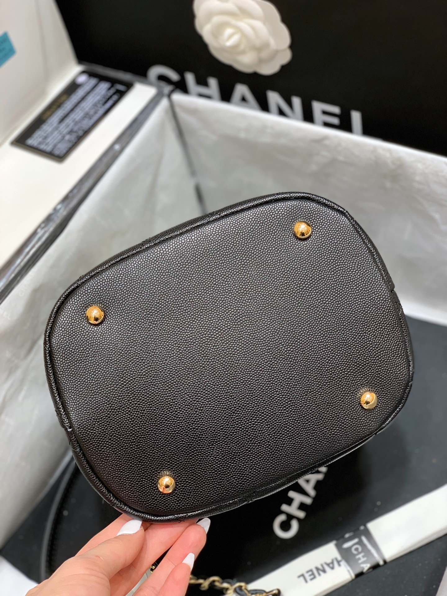 CC Matelasse Shoulder Bag Black Caviar GHW