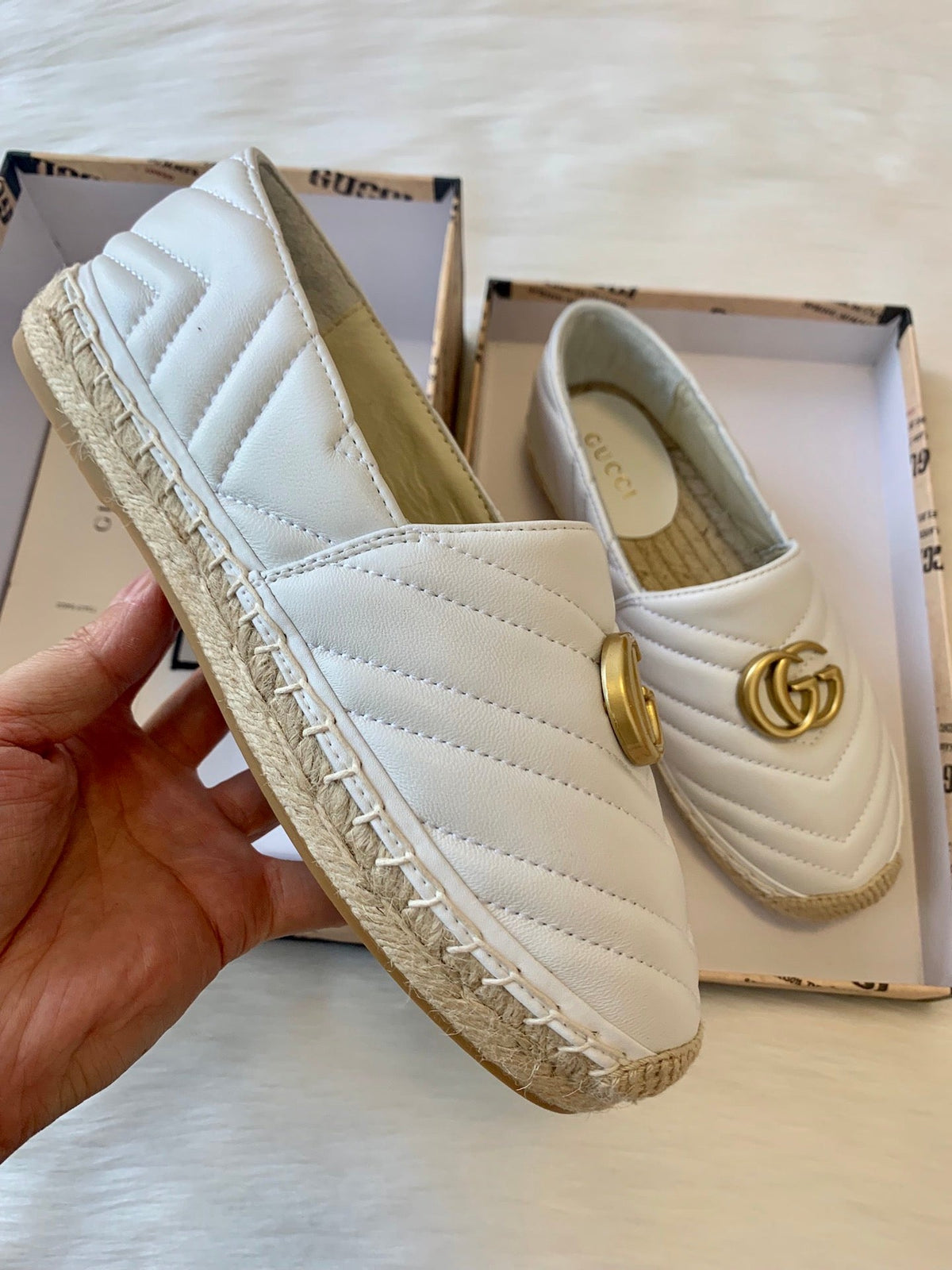 Gucci 2025 Espadrilles White Gold Lambskin 564662