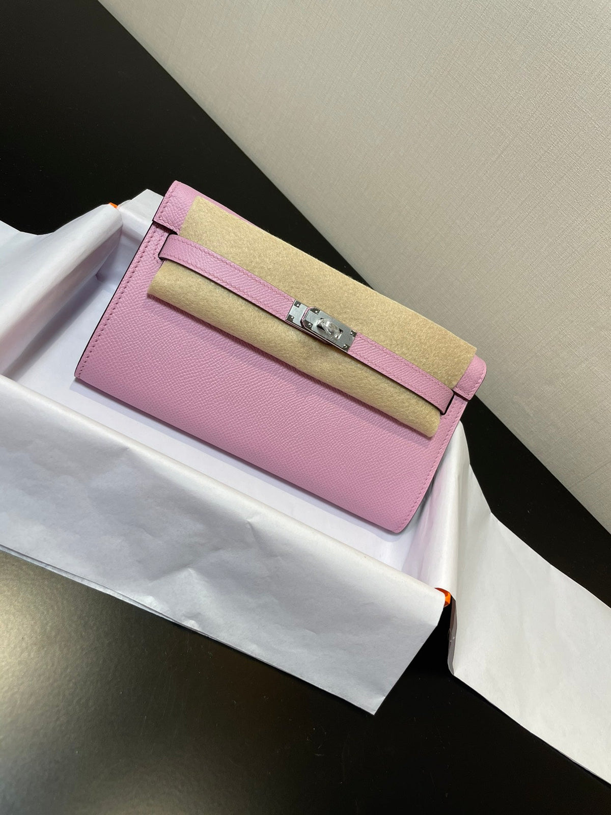 kelly woc 20.5 light pink epsom silver hardware