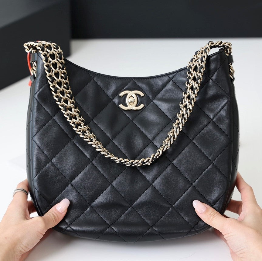 CC 22p Turnlock Hobo 26cm Quilted Black Lambskin Light GHW