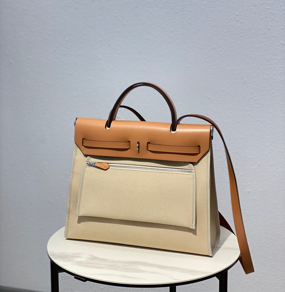 Herbag 31 Toile Light Beige Canvas Gold Cowhide Leather