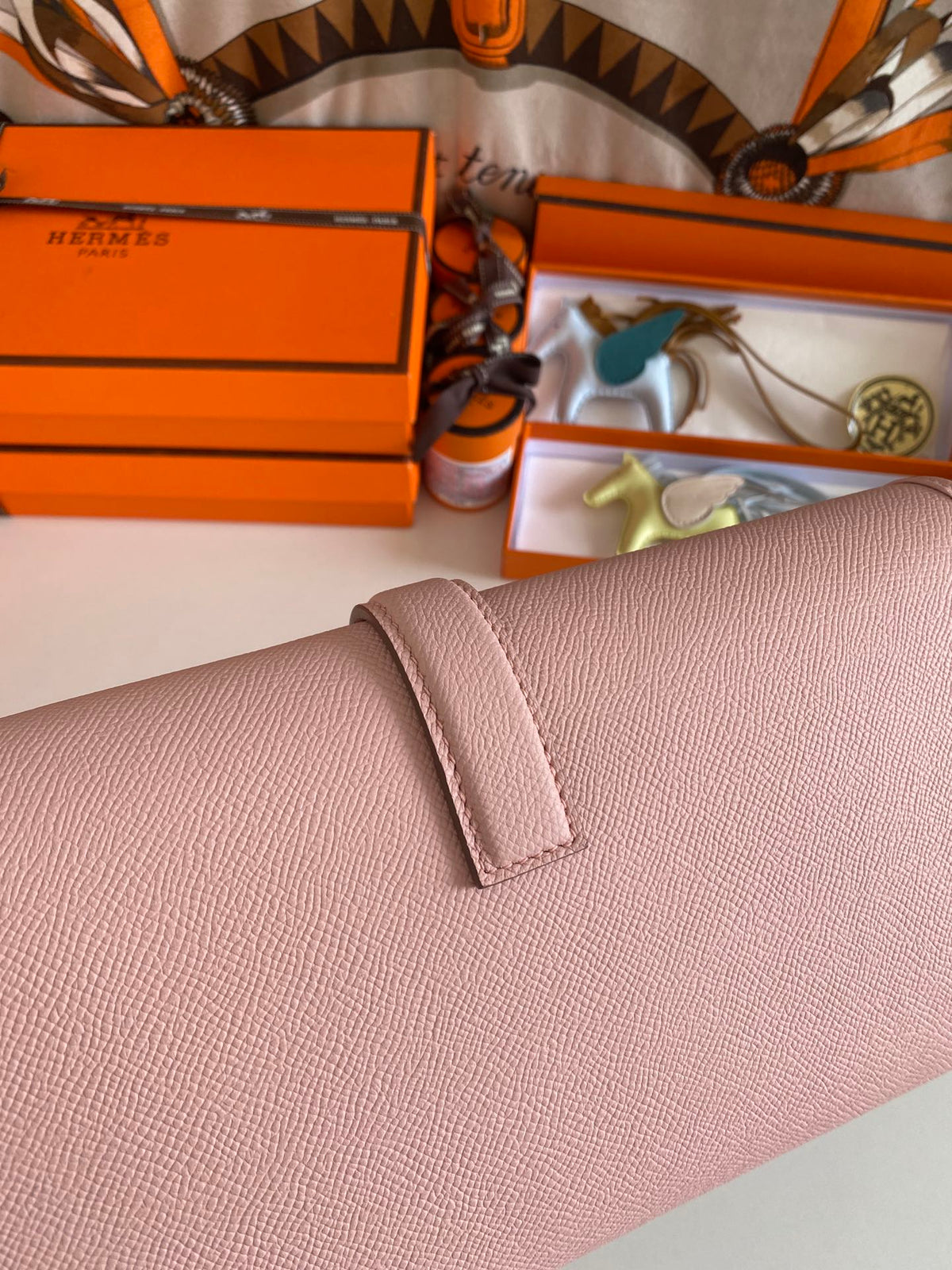 HM Jige Elan 29 Clutch In Crepe Pink Calfskin (25 days of production)