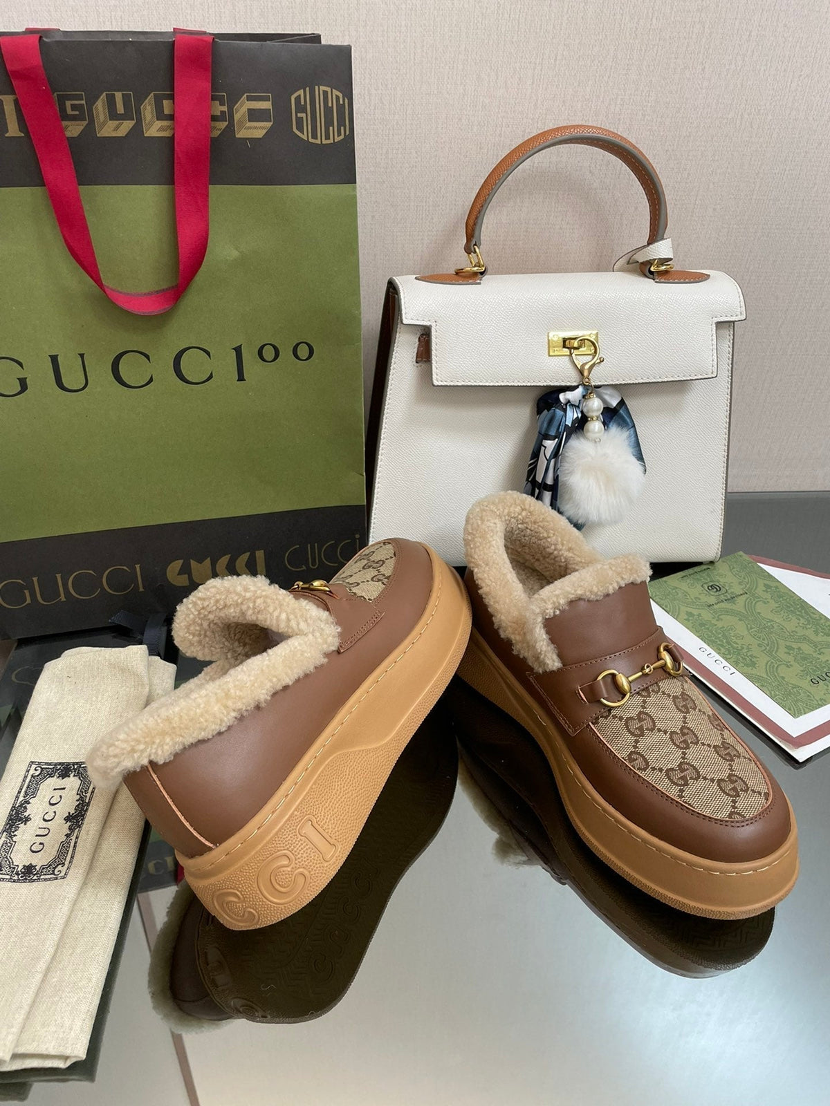 GG LOAFER IN PEANUT BROWN JACQUARD AND CHOCOLATE BROWN CALFSKIN WITH BEIGE WOOL LINING