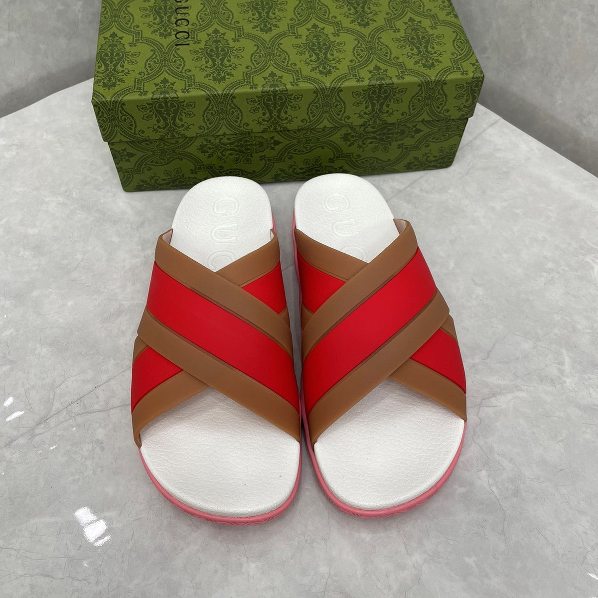 GG Men Striped Rubber Slides White Red Rubber 788222