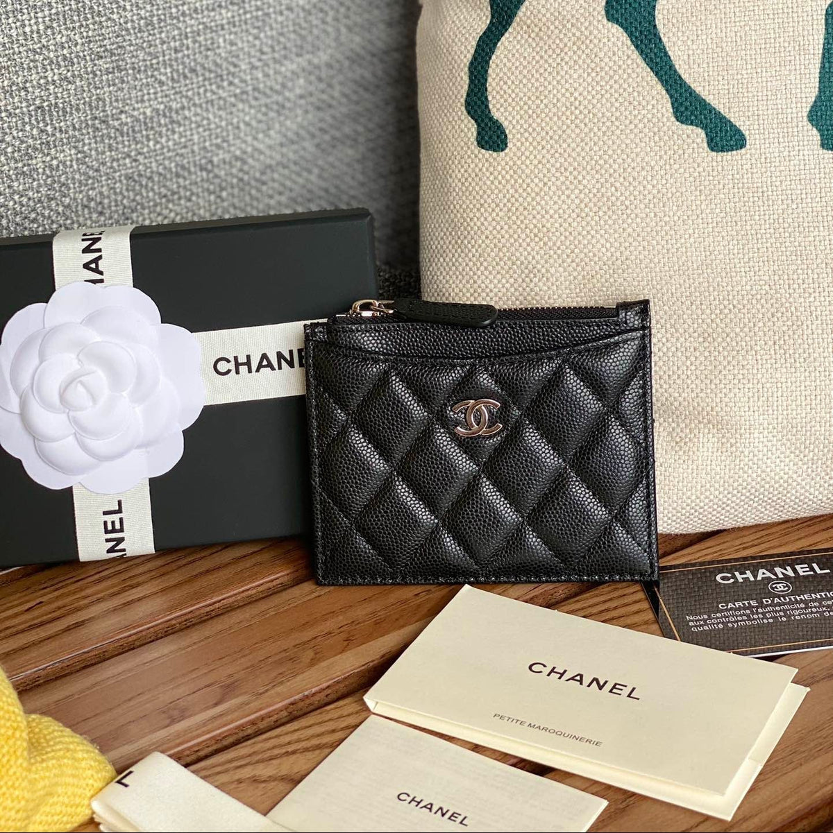 CC A84105 Coin Case Black Sliver Metal Caviar 240729